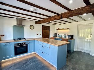 Breakfast Kitchen- click for photo gallery